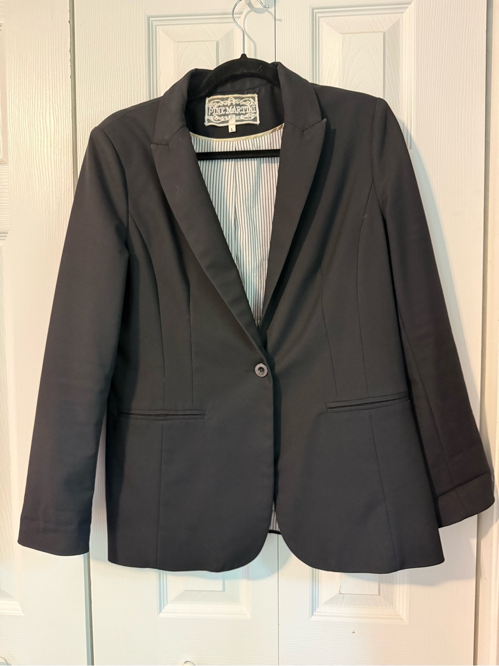 Pink Martini Classic Black Single-Button Blazer